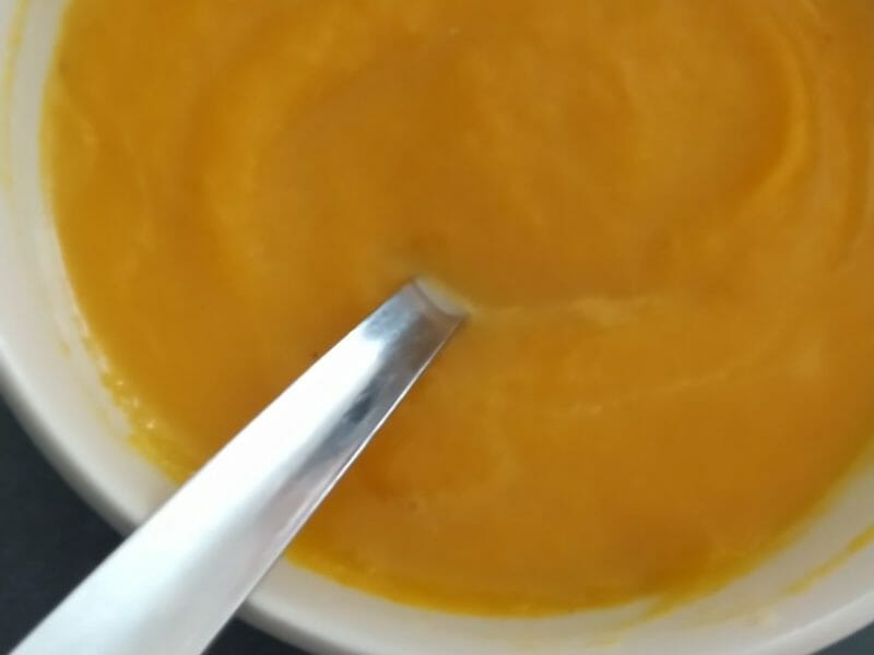 Velouté de carottes au curry au Thermomix - Cookomix