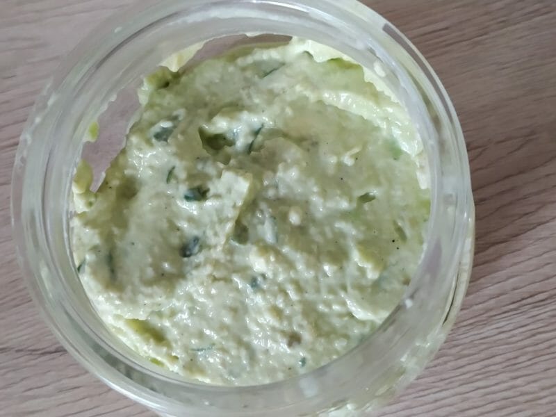 Cliquez pour zoomer ! Pâtes au pesto d’avocat Thermomix par slysly