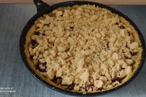 Cliquez pour zoomer ! Tarte aux cerises façon crumble Thermomix par slysly