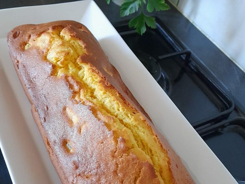 Cliquez pour zoomer ! Cake aux abricots Thermomix par scoubina