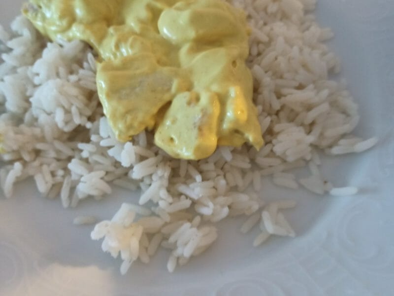 Cliquez pour zoomer ! Blancs de poulet sauce moutarde et curry Thermomix par lilye_34