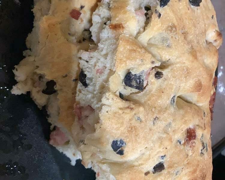 Cliquez pour zoomer ! Fougasse olives et lardons Thermomix par lolobea