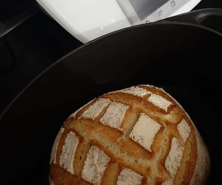 Cliquez pour zoomer ! Pain Cocotte Thermomix par Aswurtz