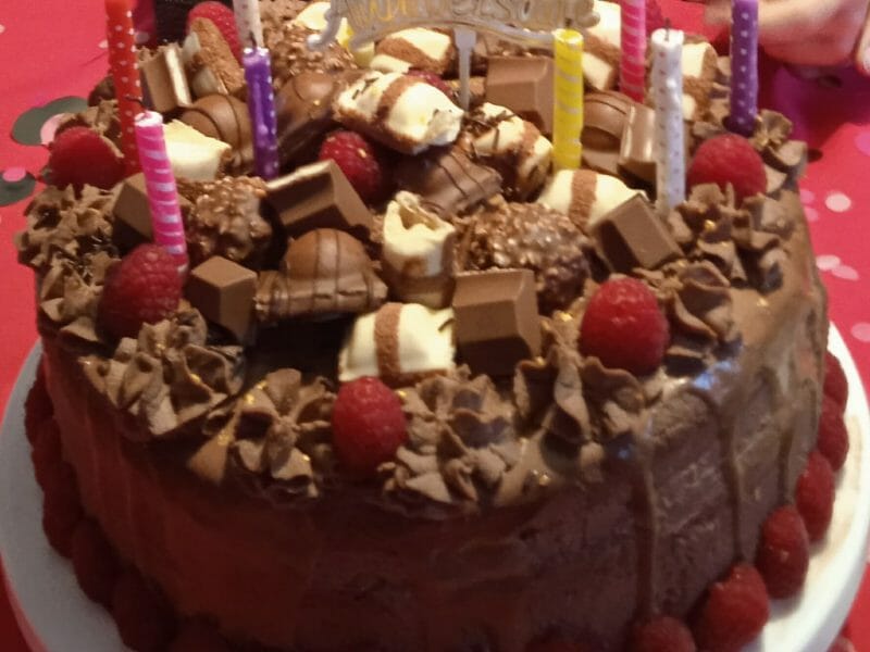 Cliquez pour zoomer ! Layer cake Kinder Bueno Thermomix par Soso