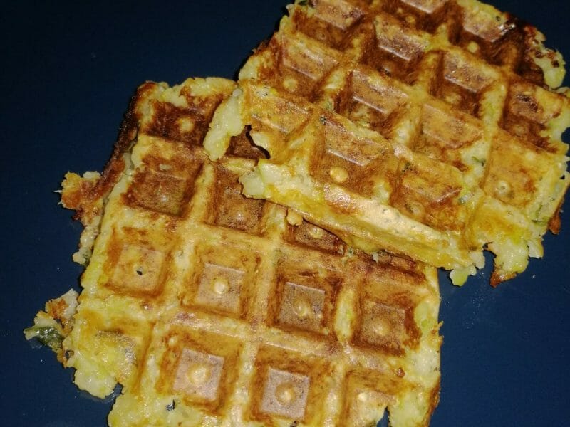 Cliquez pour zoomer ! Galettes de courgettes grecques Thermomix par virgnanou