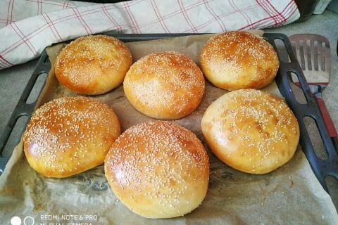 Cliquez pour zoomer ! Pains hamburger Thermomix par salacius