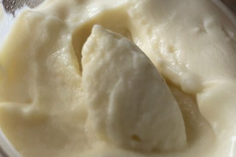 Crème dessert au chocolat blanc au Thermomix - Cookomix