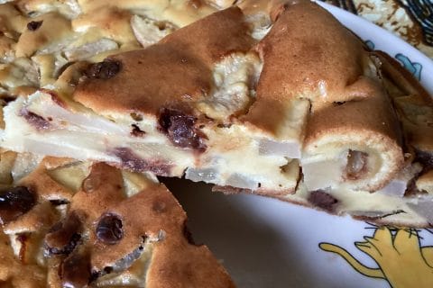 Cliquez pour zoomer ! Clafoutis aux poires et aux raisins secs Thermomix par Miminefer