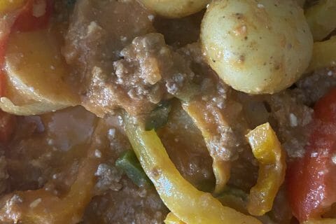 Cliquez pour zoomer ! Boeuf aux poivrons et pommes de terre Thermomix par Miminefer