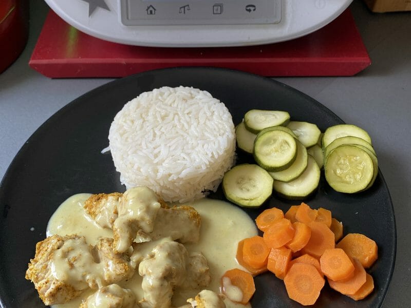 Cliquez pour zoomer ! Blancs de poulet sauce moutarde et curry Thermomix par Delphine Poisson