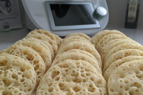 Cliquez pour zoomer ! Baghrir – Crêpes mille trous Thermomix par mery12
