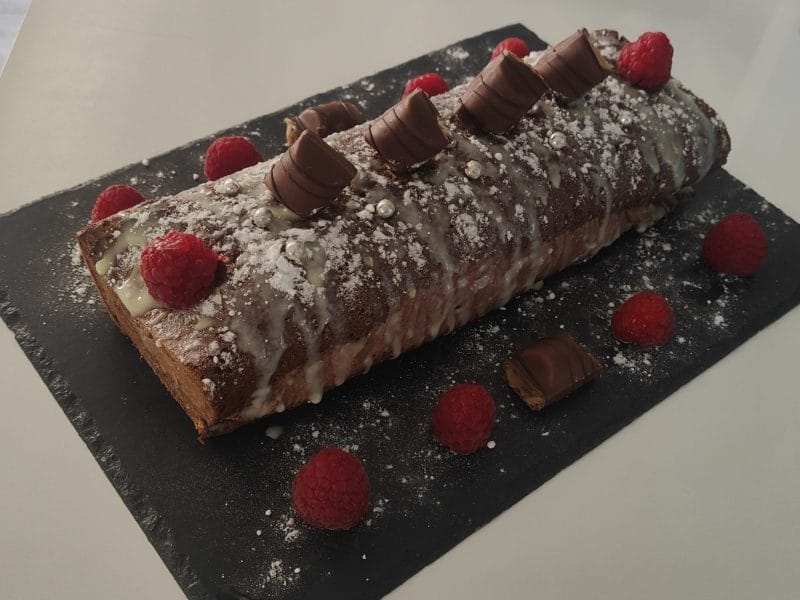 Cliquez pour zoomer ! Roulé au Kinder Bueno Thermomix par sephora1975