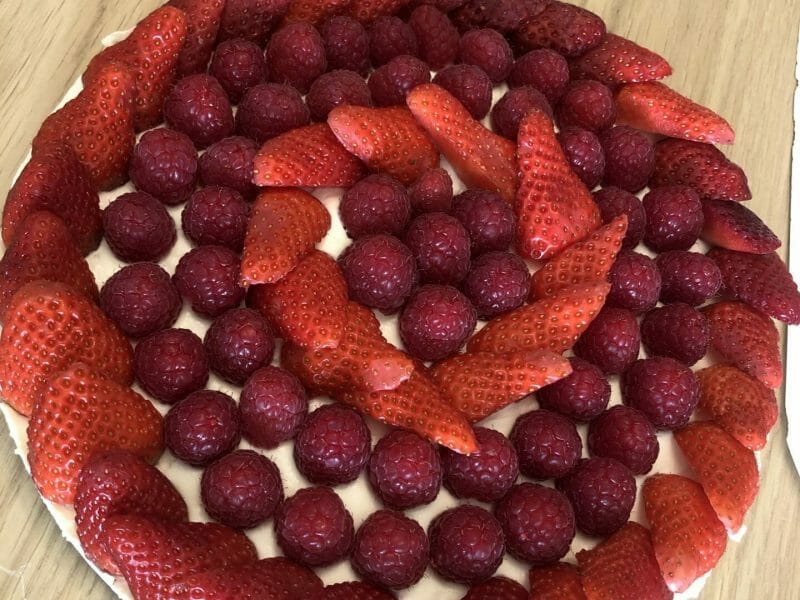 Cliquez pour zoomer ! Tarte aux fraises sans cuisson Thermomix par jessyjessy13