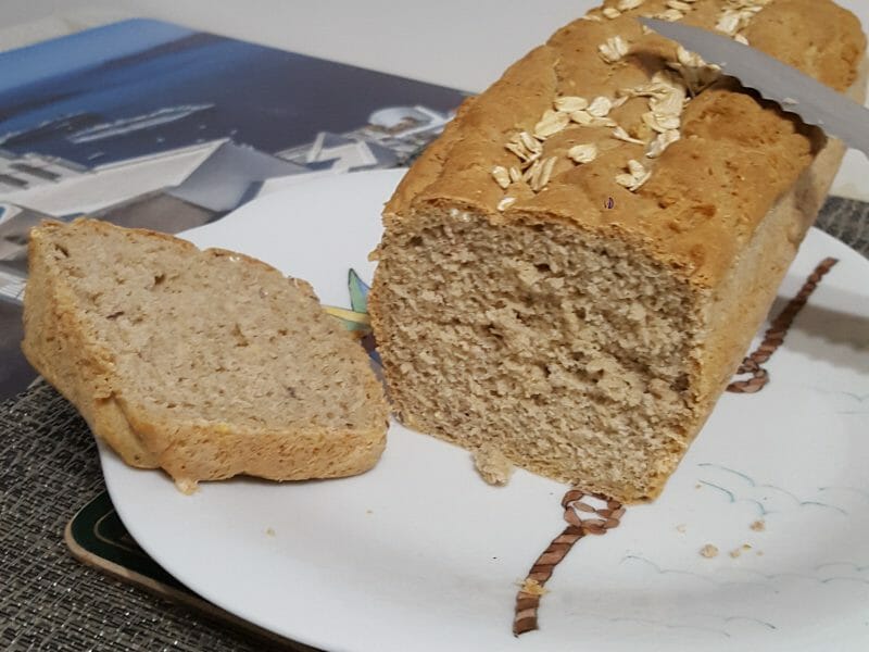 Cliquez pour zoomer ! Pain aux flocons d’avoine et au miel Thermomix par dory84