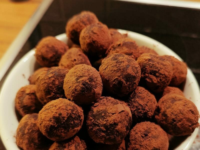 Cliquez pour zoomer ! Truffes au chocolat Thermomix par charlotte_290