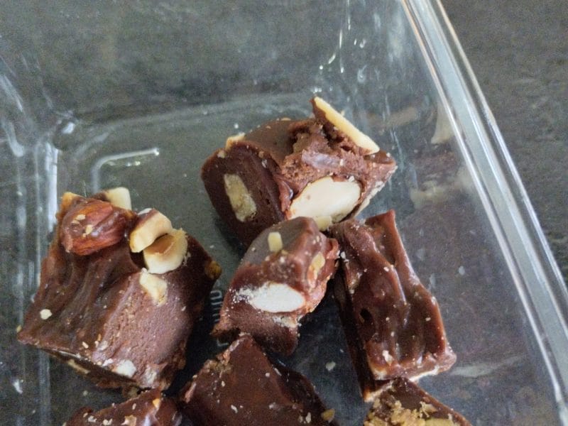 Cliquez pour zoomer ! Caramiel au chocolat et fruits secs Thermomix par chtijumeaux