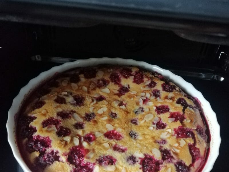 Cliquez pour zoomer ! Clafoutis aux mûres sauvages Thermomix par musarachel