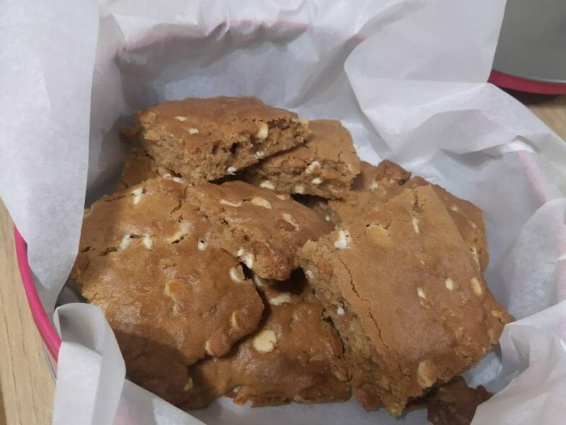 Cliquez pour zoomer ! Carrés spéculoos et chocolat blanc Thermomix par kimberley_12