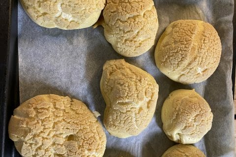 Cliquez pour zoomer ! Choux craquelin fraises chantilly Thermomix par Cabocuisine