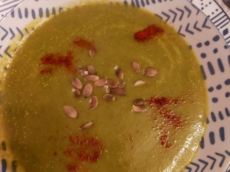 Cliquez pour zoomer ! Velouté aux fanes de radis Thermomix par Corinne B80