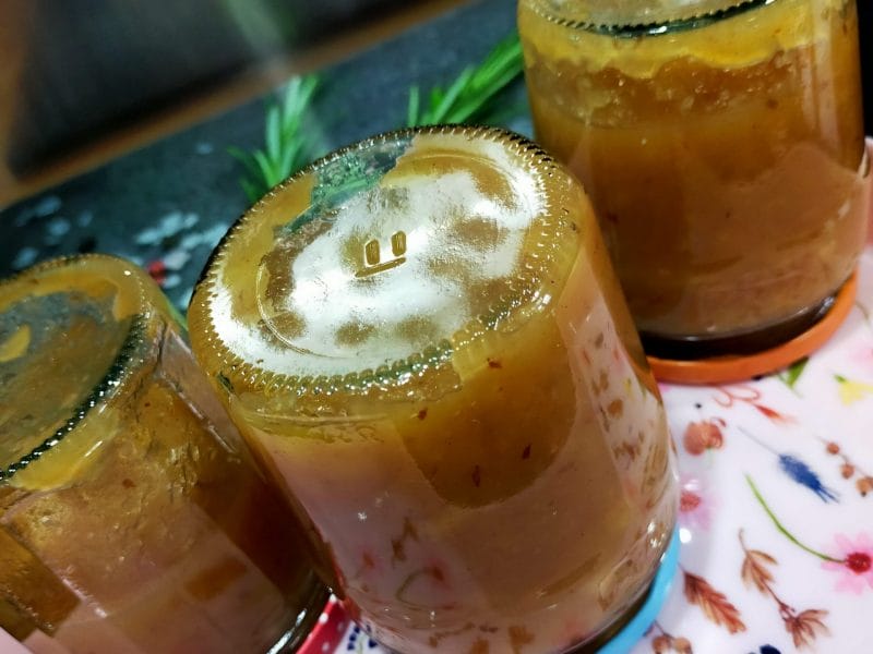 Cliquez pour zoomer ! Confiture de pomme, cannelle et raisins sec Thermomix par Corinne B80