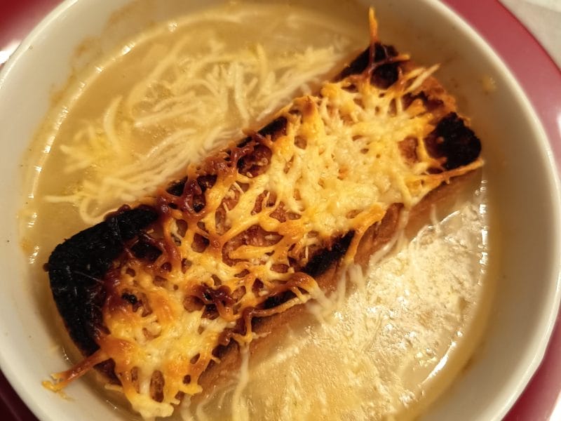 Cliquez pour zoomer ! Gratinée à l’oignon Thermomix par Corinne B80