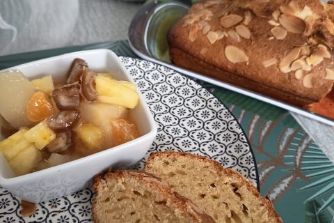 Cliquez pour zoomer ! Cake aux amandes Thermomix par Corinne B80