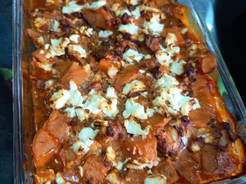 Cliquez pour zoomer ! Casserole de patates douces à la viande hachée et fêta Thermomix par Corinne B80