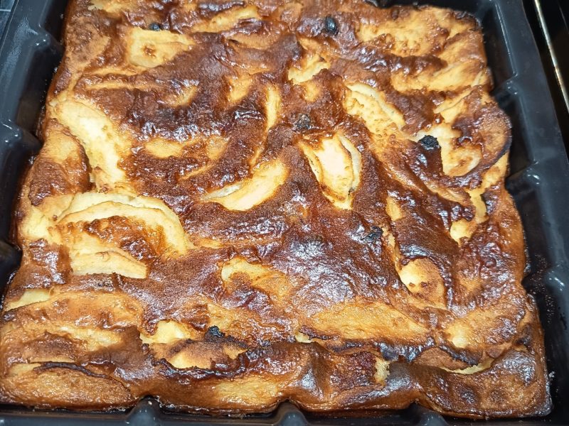 Cliquez pour zoomer ! Clafoutis aux poires et aux raisins secs Thermomix par Corinne B80