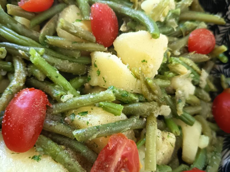 Cliquez pour zoomer ! Pommes de terre et haricots verts à l’ail et au persil Thermomix par Corinne B80