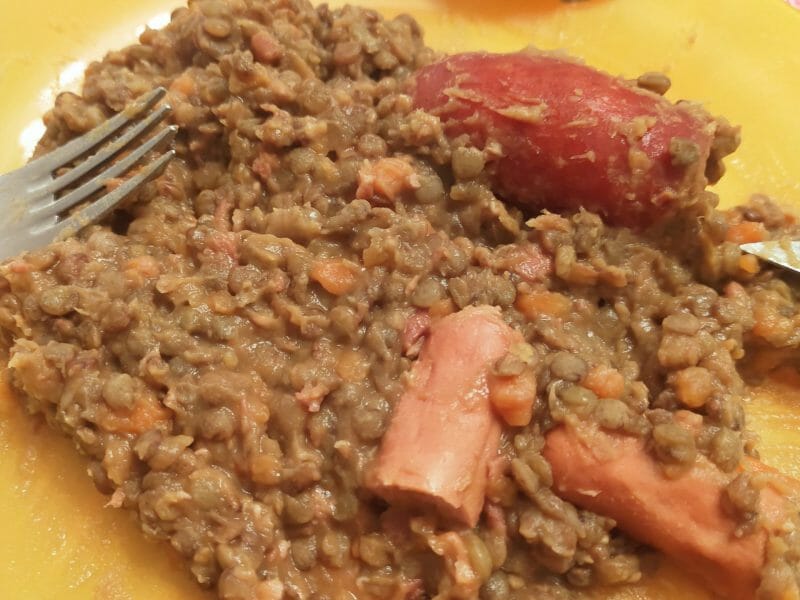 Cliquez pour zoomer ! Lentilles et ses saucisses Thermomix par Corinne B80