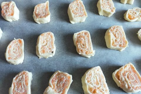 Cliquez pour zoomer ! Roulés feuilletés au saumon Thermomix par Corinne B80