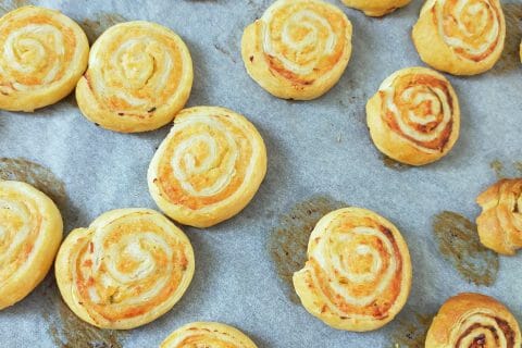 Cliquez pour zoomer ! Roulés feuilletés au saumon Thermomix par Corinne B80