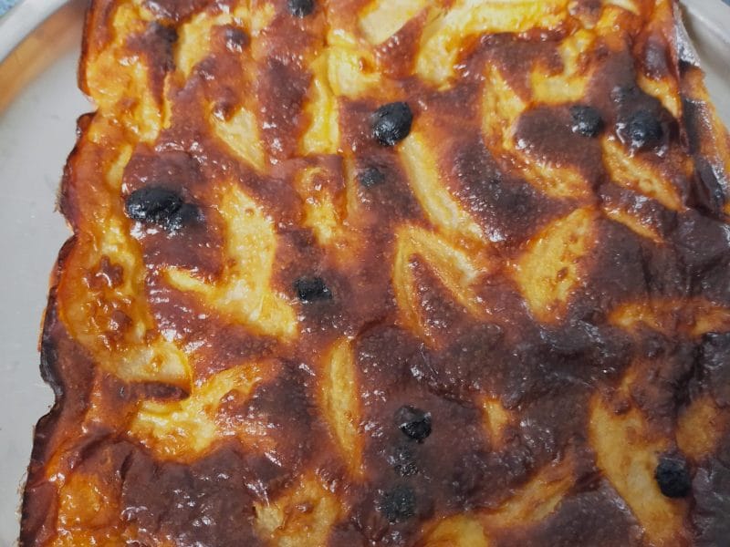 Cliquez pour zoomer ! Clafoutis aux poires et aux raisins secs Thermomix par Corinne B80