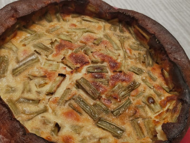 Cliquez pour zoomer ! Clafoutis à la rhubarbe Thermomix par Corinne B80