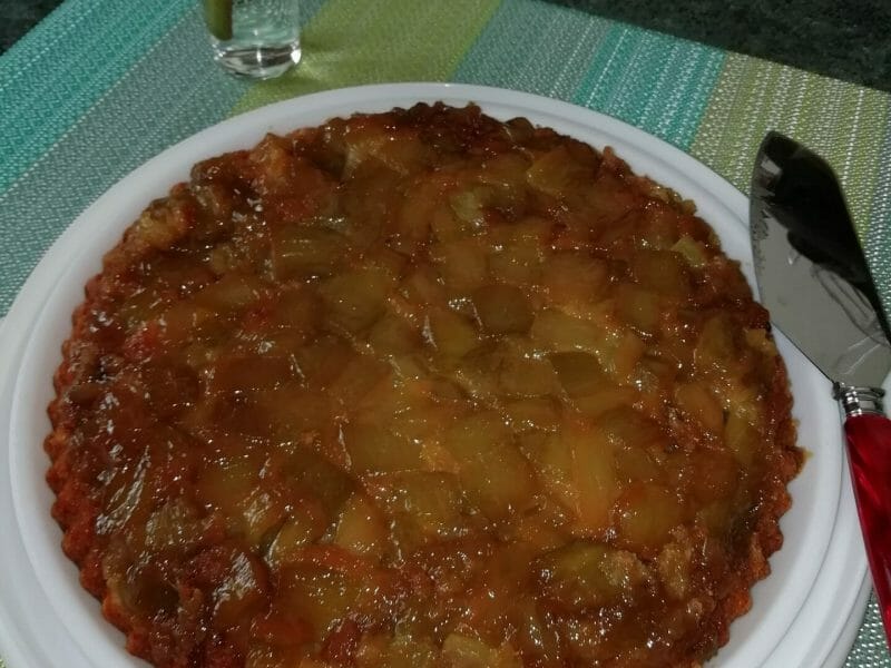 Cliquez pour zoomer ! Gâteau renversé à la rhubarbe et caramel au beurre salé Thermomix par tatal