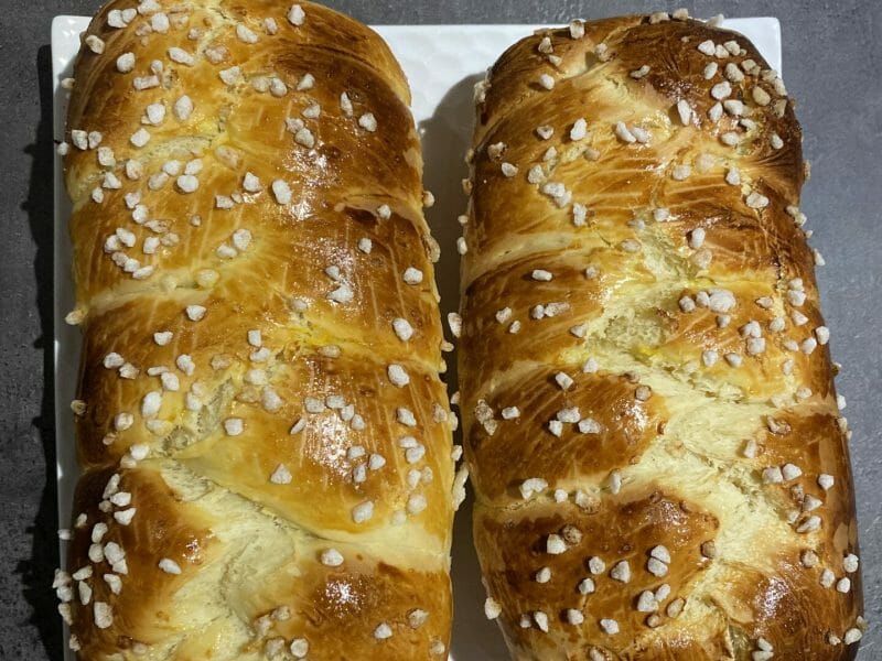 Cliquez pour zoomer ! Brioche tressée à la mie filante Thermomix par Elooooo