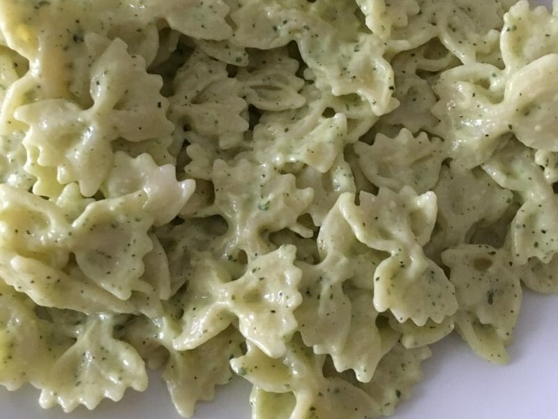 Cliquez pour zoomer ! Farfalle à la crème de courgettes Thermomix par Stephyjao