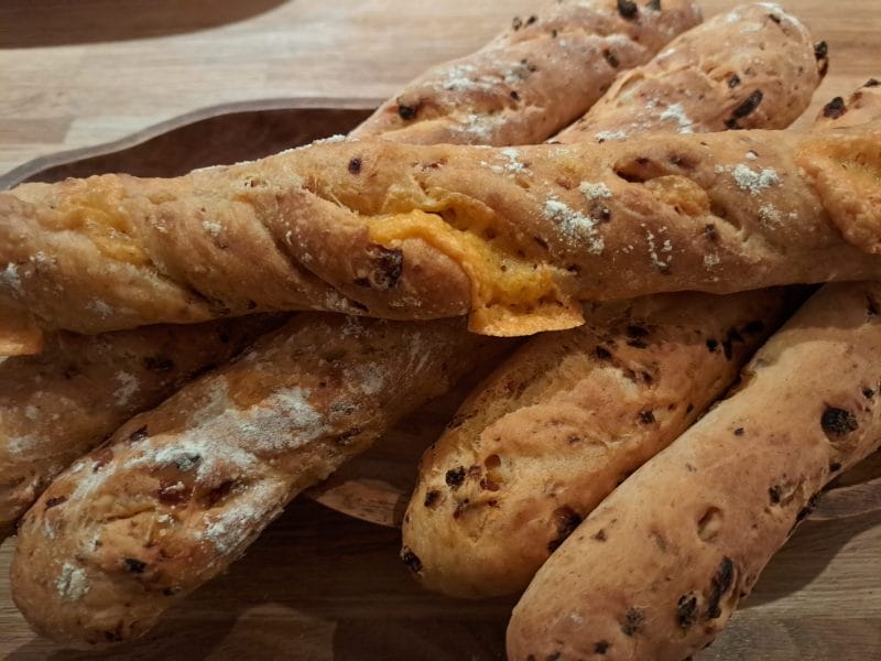 Cliquez pour zoomer ! Petits pains au chorizo Thermomix par sandlemaitre