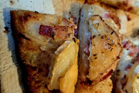 Cliquez pour zoomer ! Fougasse chèvre et lardons Thermomix par sandlemaitre