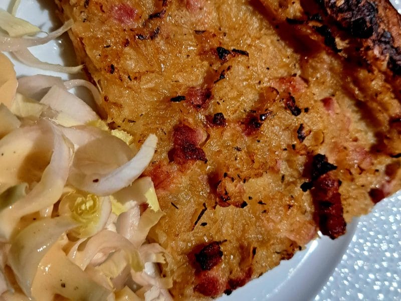 Cliquez pour zoomer ! Tarte aux oignons, lardons et moutarde douce Thermomix par sandlemaitre