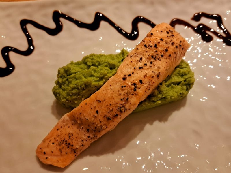 Cliquez pour zoomer ! Saumon sur purée de brocolis Thermomix par sandlemaitre