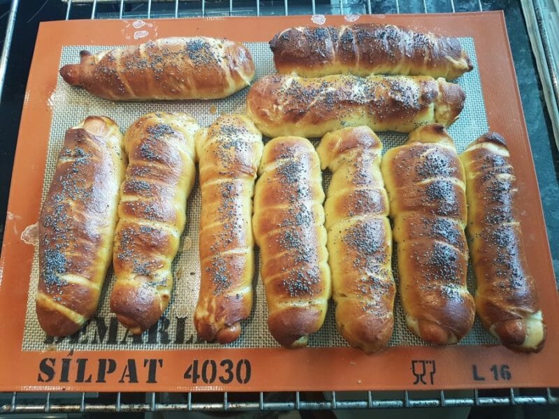 Cliquez pour zoomer ! Pretzel dog Thermomix par Angelique68890