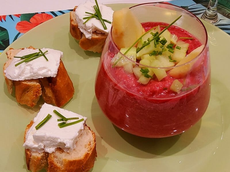 Cliquez pour zoomer ! Gaspacho de betterave et pomme Thermomix par oceane67120
