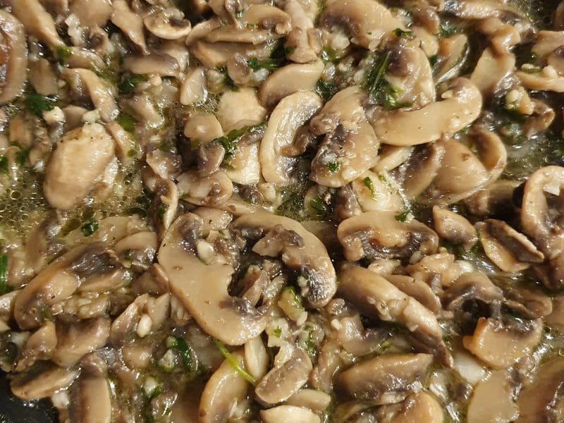 Cliquez pour zoomer ! Champignons à l’ail Thermomix par Allisson76120