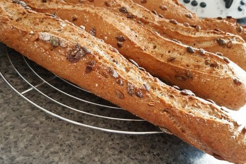 Cliquez pour zoomer ! Petits pains aux céréales Thermomix par malaga54