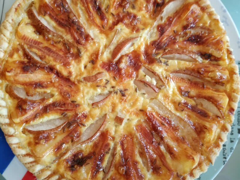 Cliquez pour zoomer ! Tarte reblochon à la poire Thermomix par MomixAngie77