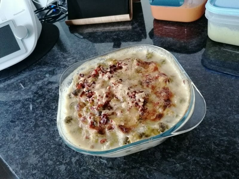 Cliquez pour zoomer ! Gratin de choux de Bruxelles au comté Thermomix par chapi.chapo