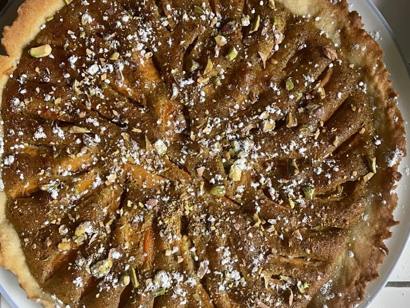 Cliquez pour zoomer ! Tarte aux pêches jaunes et pistache Thermomix par yvounet