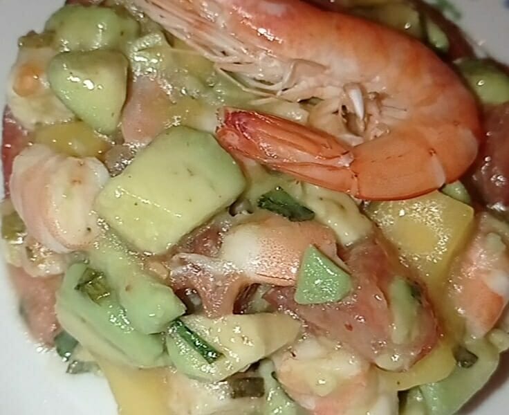 Cliquez pour zoomer ! Ceviche de crevettes, mangue, avocat Thermomix par alyzzeo